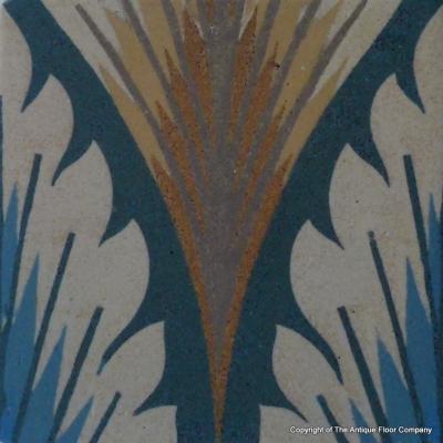 10.75m2 exquisitely detailed Paray le Monial ceramic - 1903