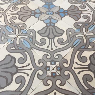 To 2.25m2 art nouveau Belgian ceramic floor - pre 1912