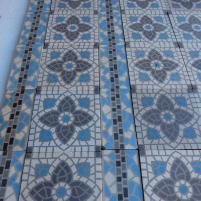 3.7m2  Mosaic themed French floor - 1920's