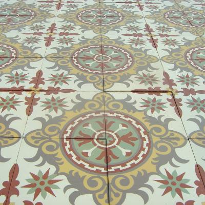 Douzies Maubeuge ceramic encaustic floor in Autumnal colours 