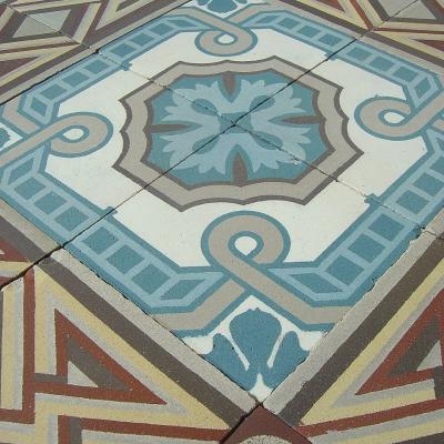 Impressive Belgian/French period entrance hall floor – 10m2 / 107 sq ft