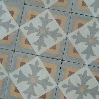 9.25m2 / 100 sq ft of late 19th century floor tiles
