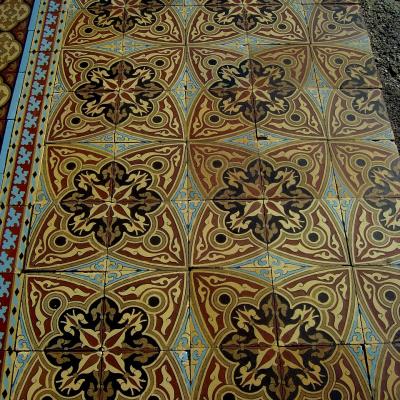 24m2+/ 260 sq ft Stunning Moorish themed floor, dated 1860, with triple borders