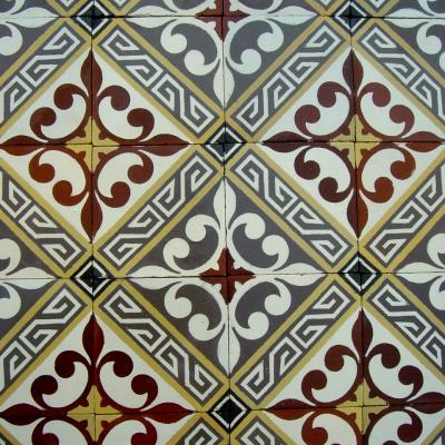 5.2m2 Antique French ceramic floor complete with double border tiles c.1915-1920