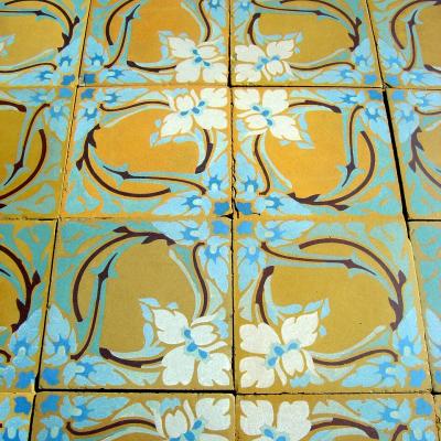 1.8m2, small antique French ceramic floor c.1900
