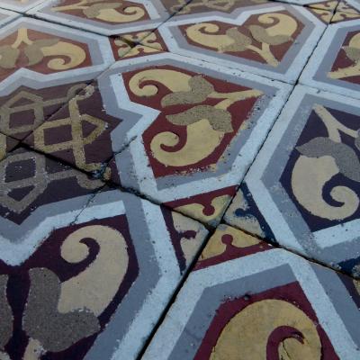 4.25m2 - Beautiful handmade Boch Freres ceramic floor tiles - late 19th Century