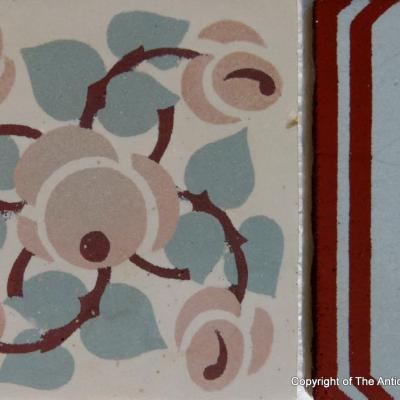 Beautiful floral themed ceramic encaustic floor - 11.25m2+ - early 20th century