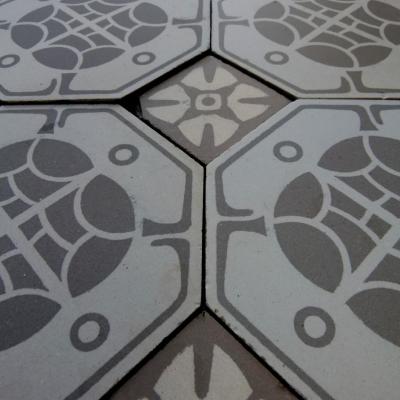 15.75m2 antique Villeroy and Boch octagon ceramic floor with cabochons - 1946 
