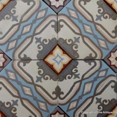14.5m2 / 155 sq. ft antique ceramic octagon floor with triple borders