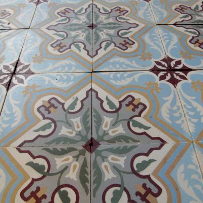 23.5m2 art nouveau French ceramic encaustic floor - early 20th century