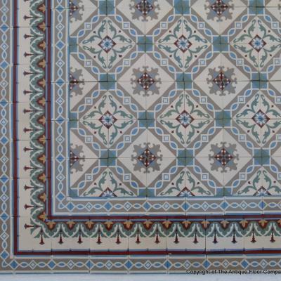 Beautifully tessellating Belgian ceramic floor with triple borders - 11.5m2 