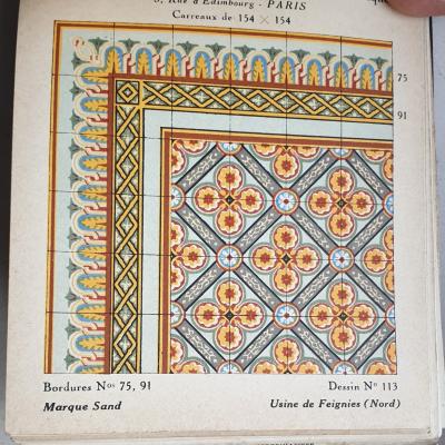 A large run of Sand & Cie ceramic borders - 135 tiles